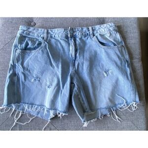 PacSun Casey Low Rise Baggy Denim Shorts Light Wash Distressed Size 33